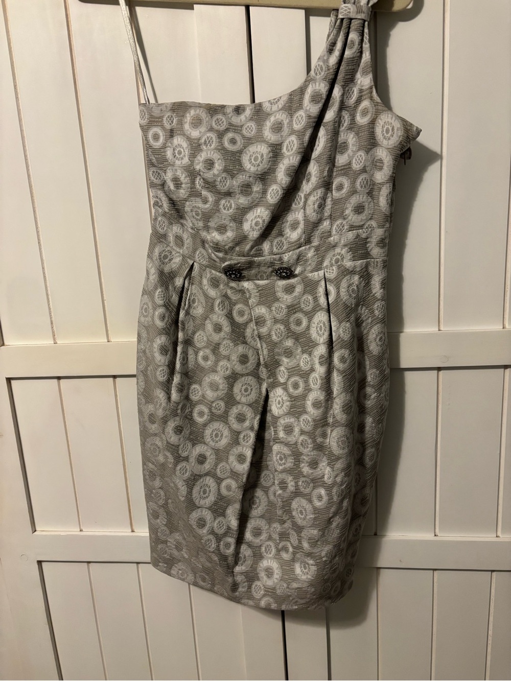 Moulinette Soeurs One-Shoulder Gray Printed Sheath Dress with Knotted Strap.